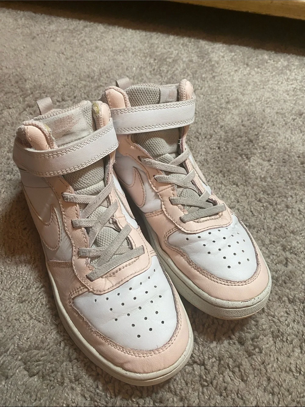 Nike Court Borough Hi Sneakers in Light Pink and White size 3Y